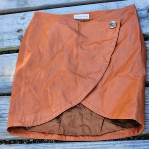 Giuliana Teso Italian Soft Leather Wrap Mini Skirt 40